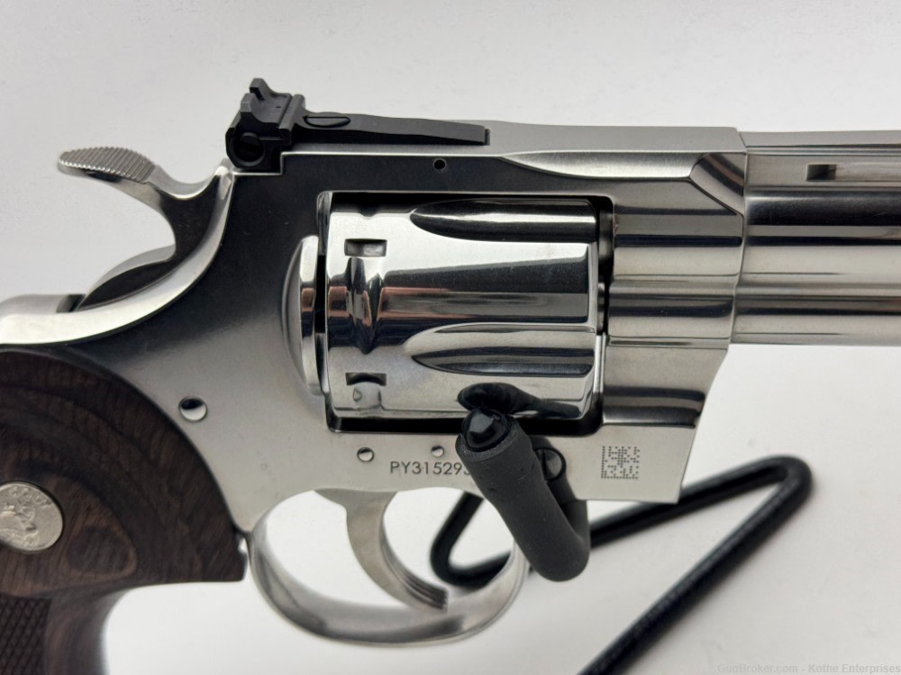 Colt Python 6" Barrel 357 Magnum Mint Condition With Factory Case-img-7