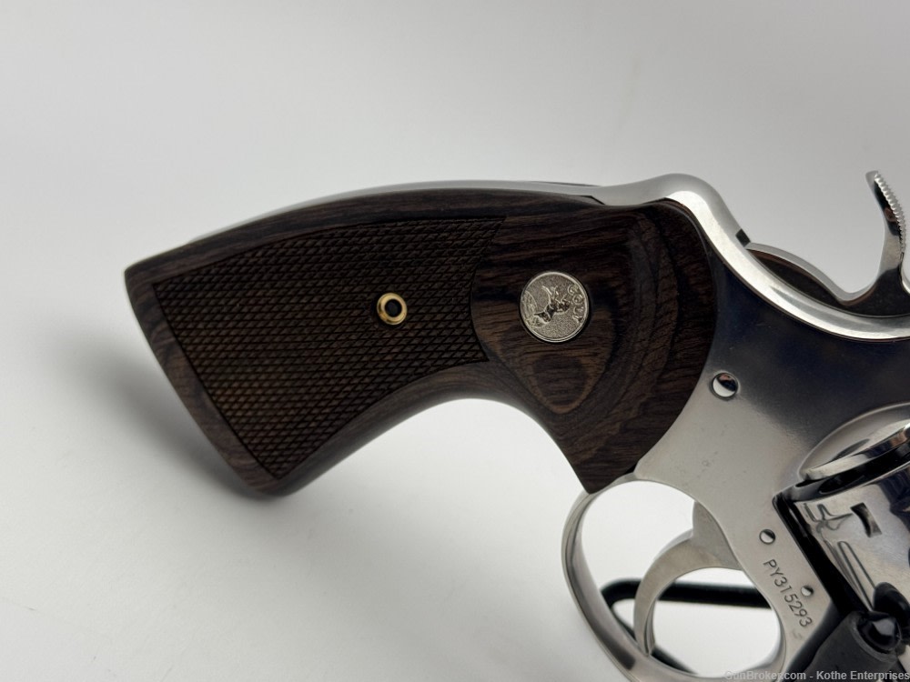 Colt Python 6" Barrel 357 Magnum Mint Condition With Factory Case-img-6