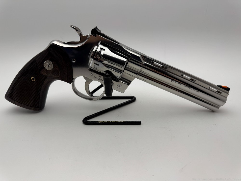 Colt Python 6" Barrel 357 Magnum Mint Condition With Factory Case-img-5