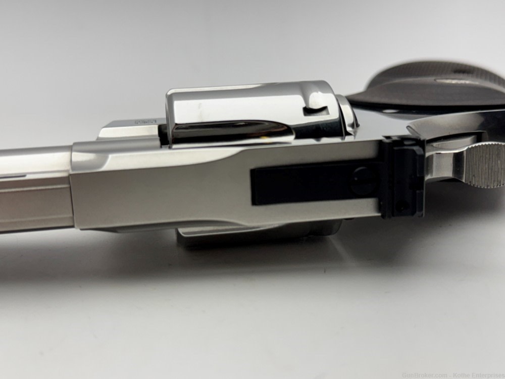 Colt Python 6" Barrel 357 Magnum Mint Condition With Factory Case-img-13