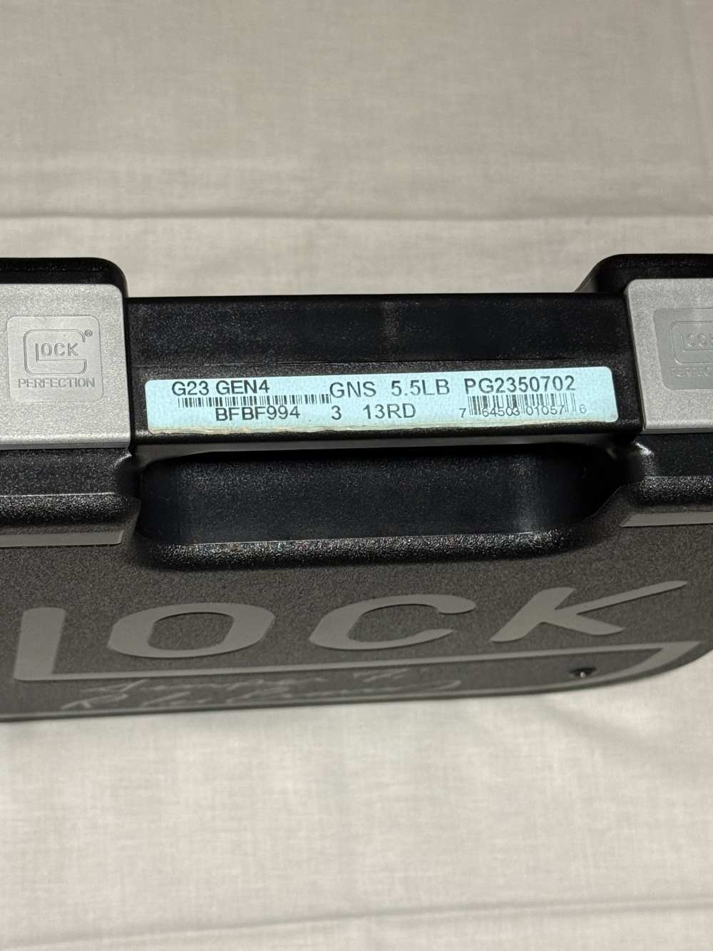 R. Lee Ermey Signed Glock 23 Gen 4 .40 -img-2