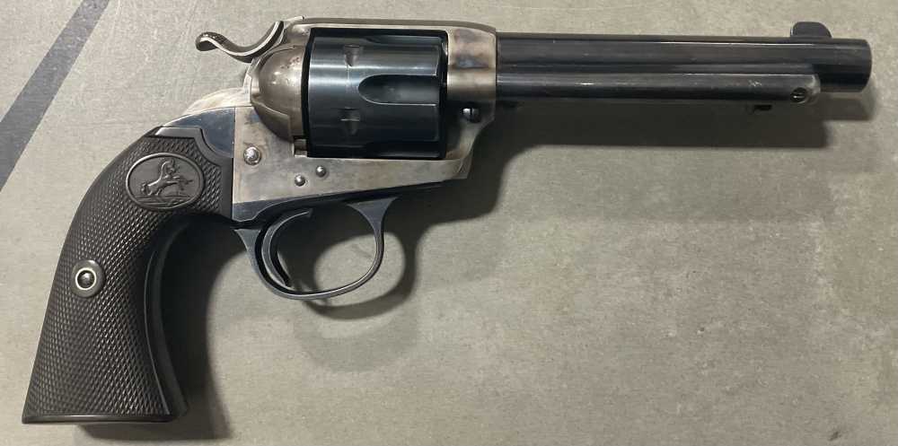 Colt Bisley 38 Colt. 5 1/2in rare caliber and barrel length -img-6