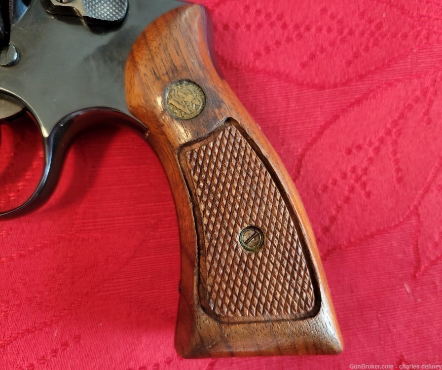 Smith & Wesson Model 10-img-3