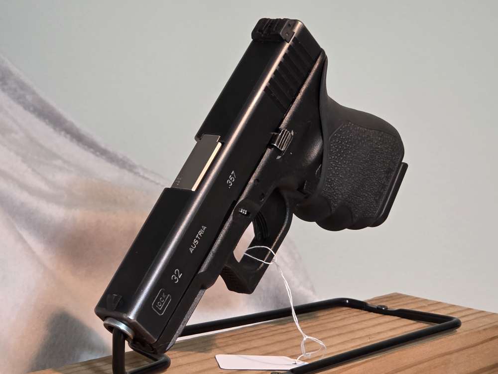 Glock 32 with Polished Barrel -img-28