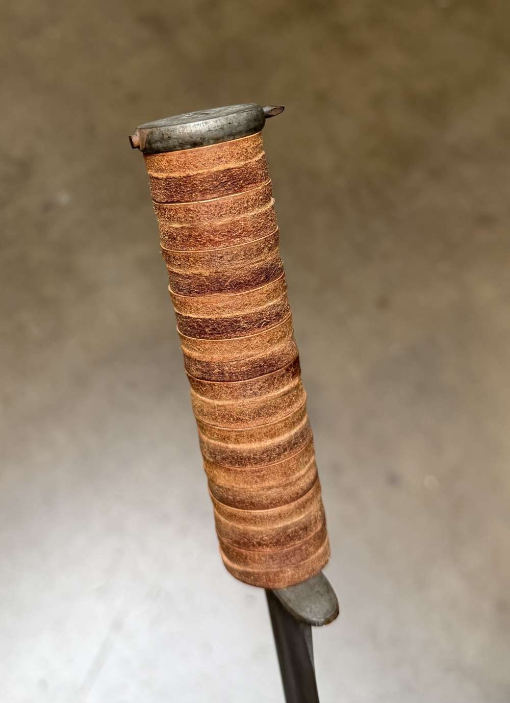 Unmarked Fighting Knife-img-1