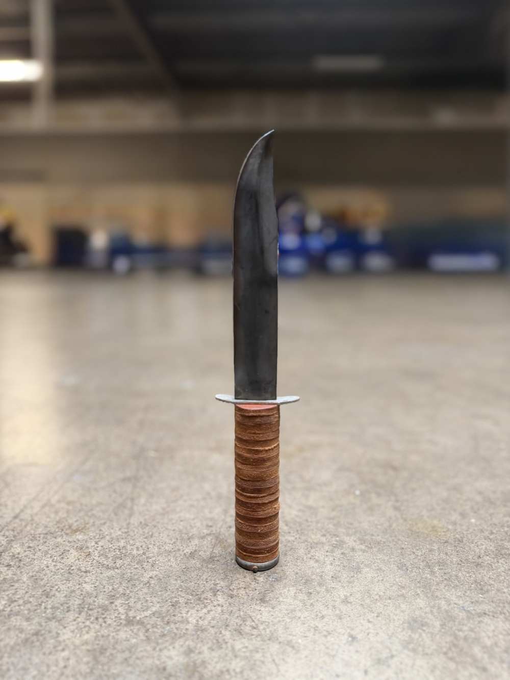 Unmarked Fighting Knife-img-0