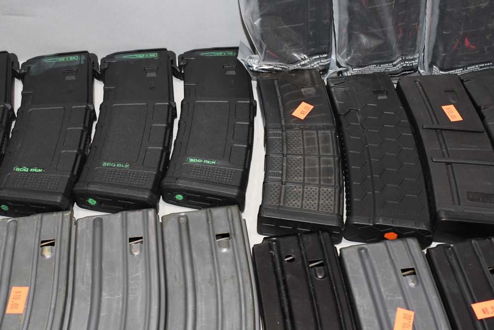49 Assorted AR15 AR-15 Metal & Plastic 223 5.56 300 BLK Magazines READ-img-2