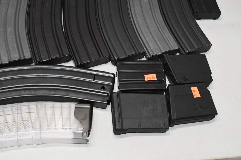 49 Assorted AR15 AR-15 Metal & Plastic 223 5.56 300 BLK Magazines READ-img-15