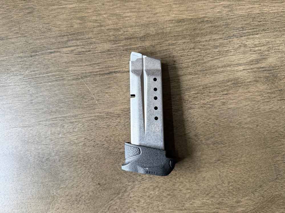 Smith & Wesson M&P Shield 9mm 7 Round Mag w/ +2 SI Extention -img-1