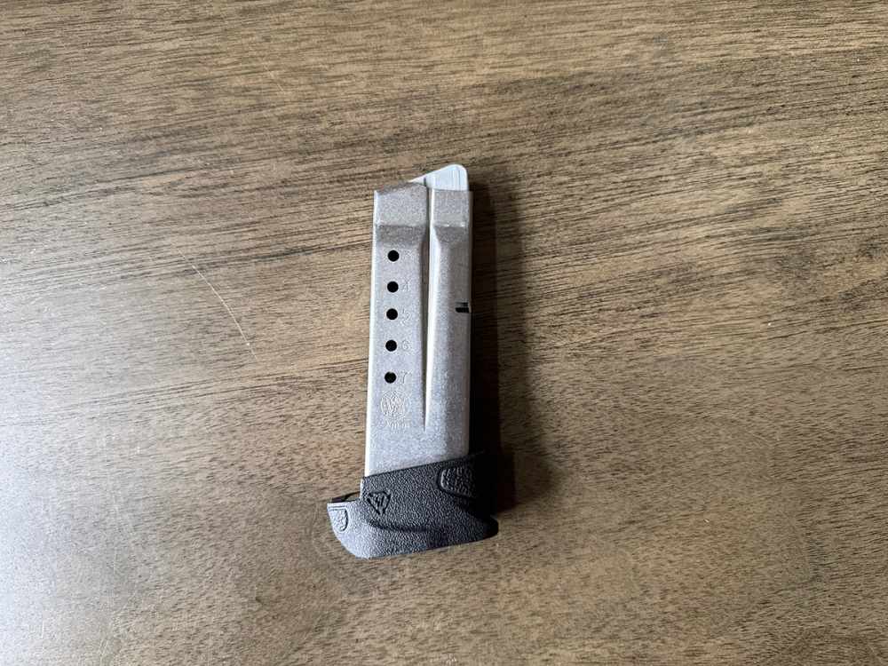 Smith & Wesson M&P Shield 9mm 7 Round Mag w/ +2 SI Extention -img-0