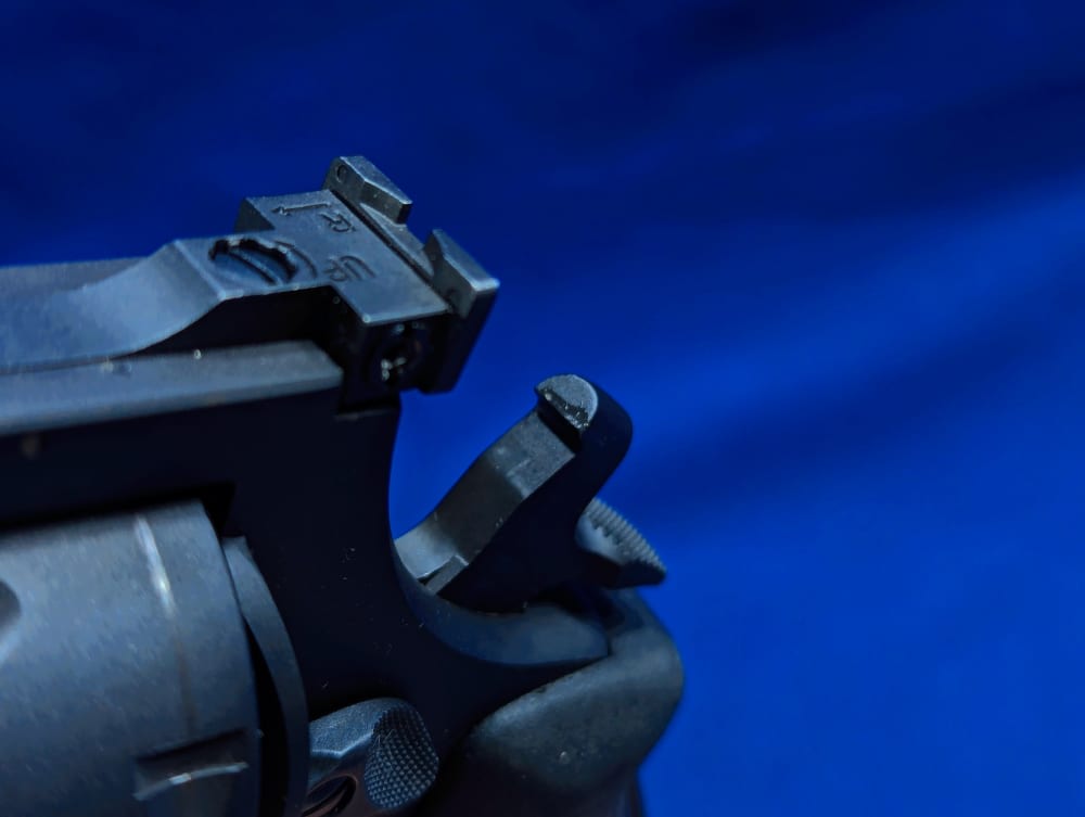 Taurus Raging Hunter .44 Mag 5 1/2" Ported Barrel - Matte Black Excellent!-img-18