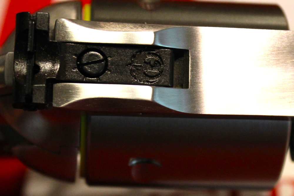 New Model Super Blackhawk 44 Mag-img-6
