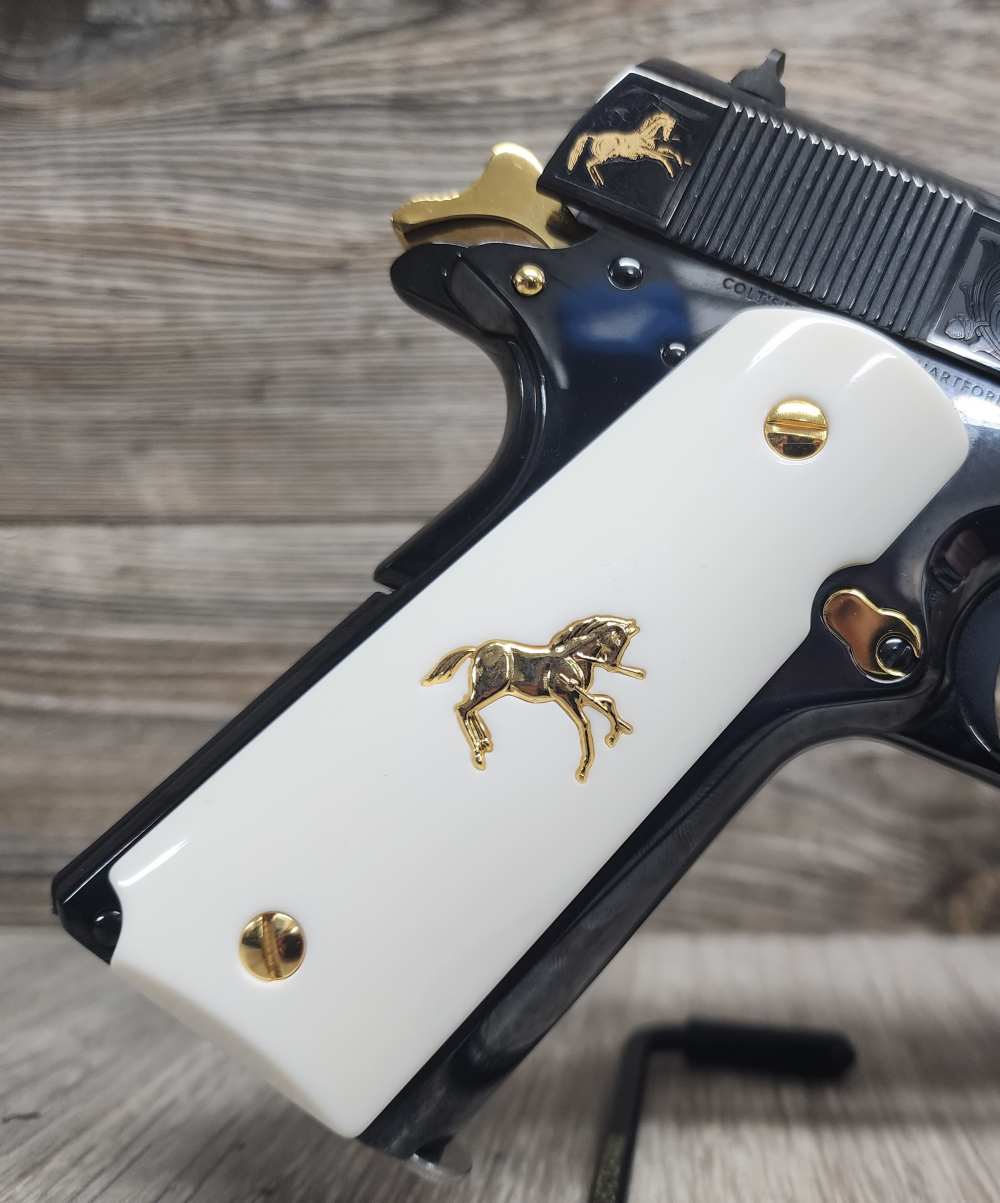 Colt 1911 Government 38 Super-img-8