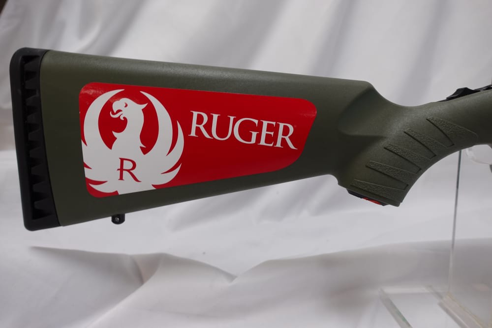 Ruger American Predator 204 Ruger 10+1 22" Moss Green -img-1