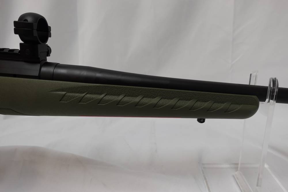 Ruger American Predator 204 Ruger 10+1 22" Moss Green -img-3