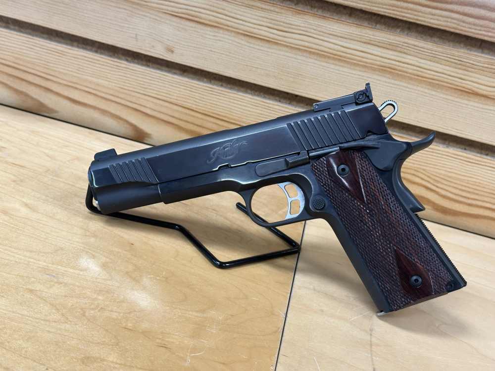 Kimber Classic Gold Match 1911 45 ACP Early generation -img-1