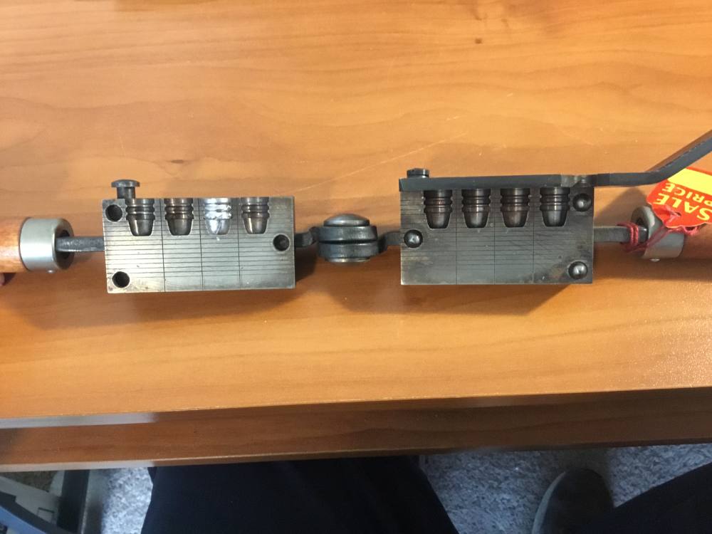 Lyman 452 460 four cavity bullet mold with handles .45 cal. (LY4C)-img-2