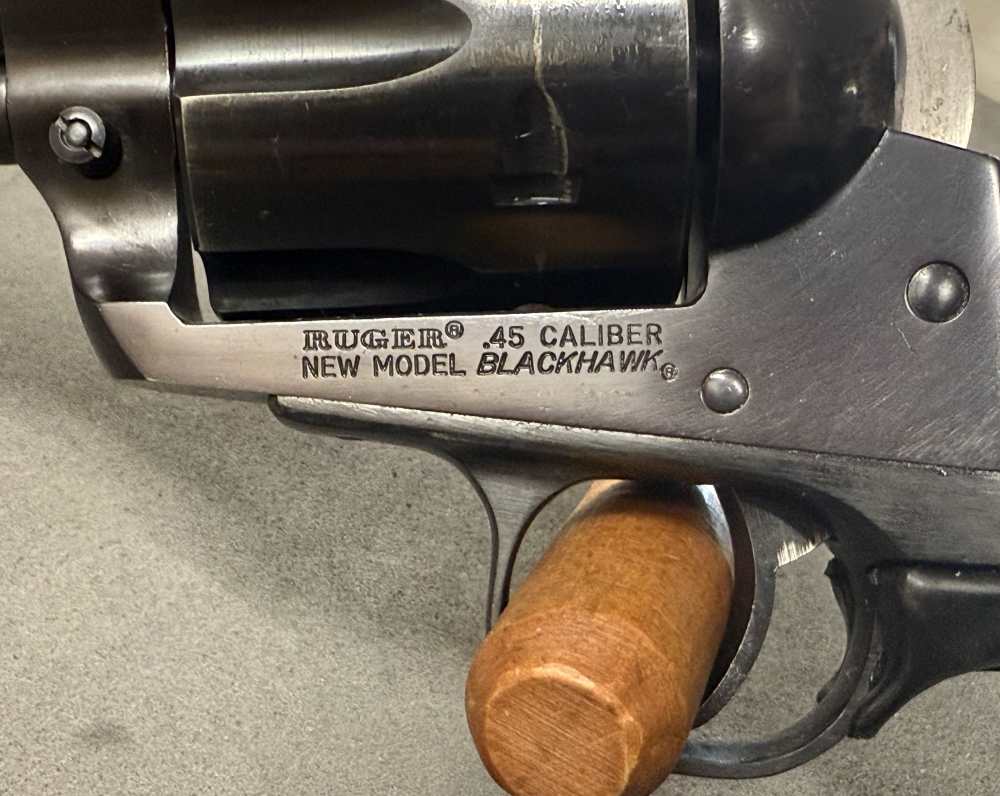 USED Ruger New Model Blackhawk .45 Colt Rubber Grip-img-5