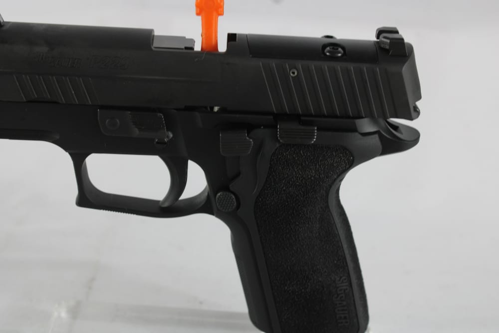 Sig Sauer P229 Elite 3.9'' Barrel W/ 2 Magazines & Case-img-9