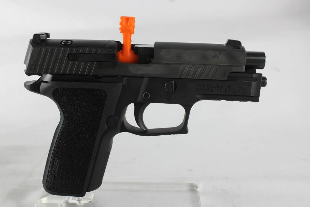 Sig Sauer P229 Elite 3.9'' Barrel W/ 2 Magazines & Case-img-1