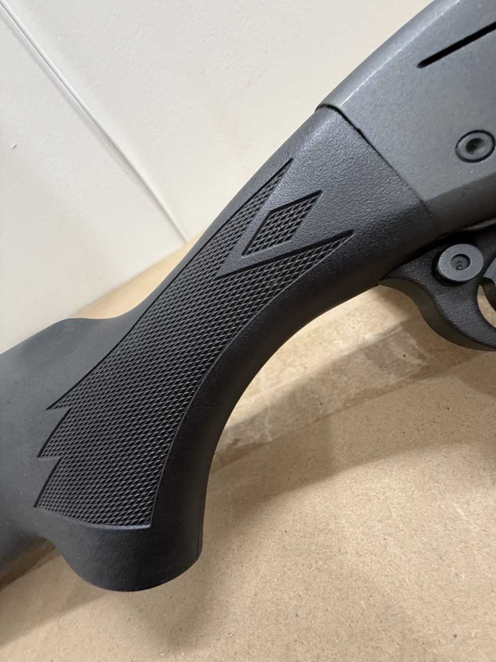 Remington 1100 12ga 28in barrel. -img-23