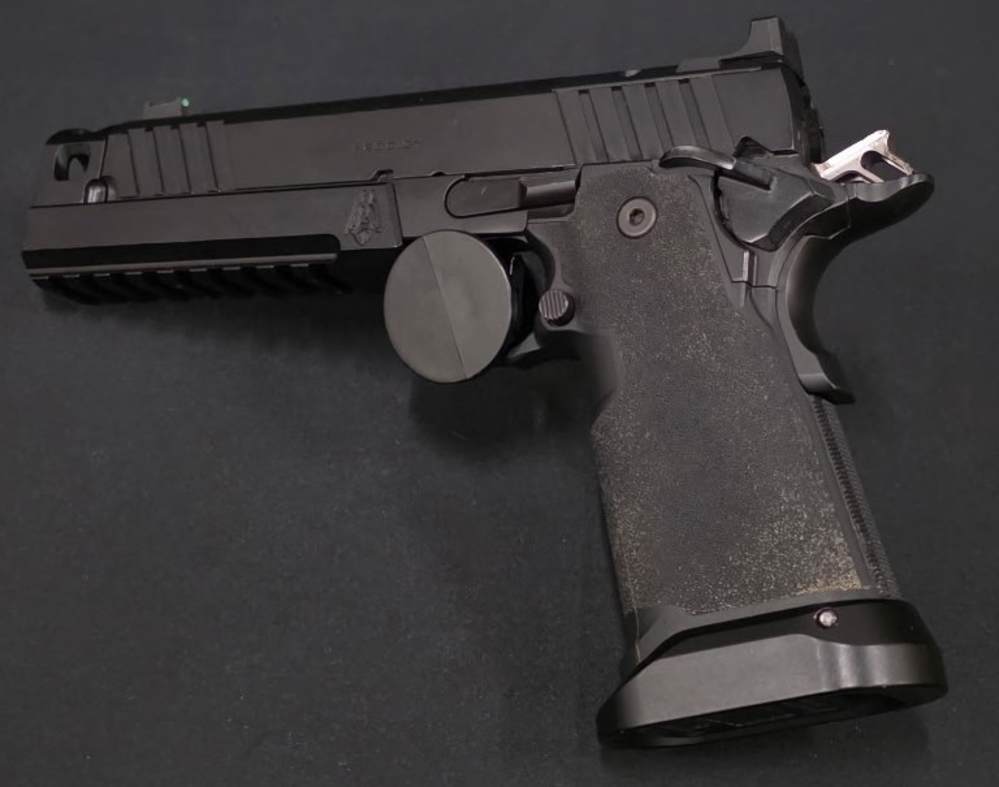 Springfield Armory Prodigy 9MM comes with box and 2 mags-img-3