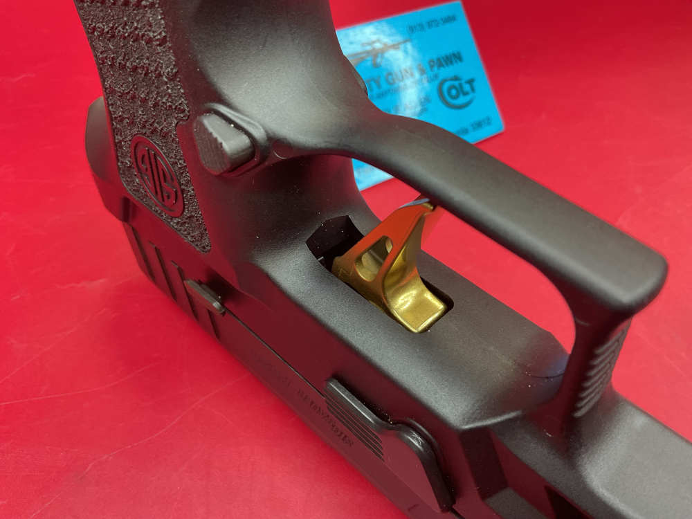 Sig Sauer P320 XCarry Spectre Custom Works 9mm 3.9”-img-23
