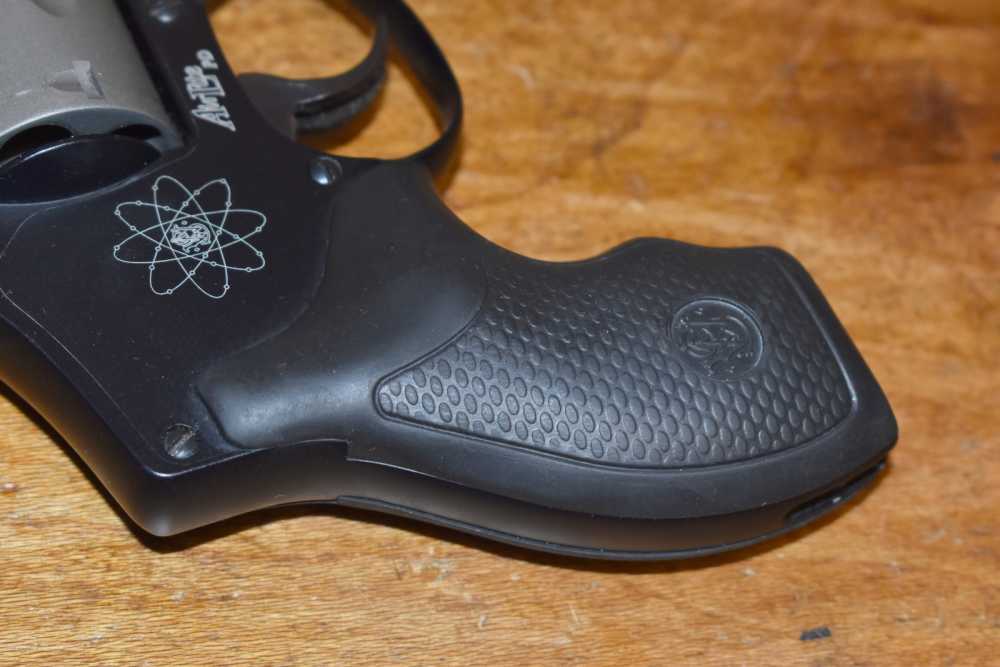 Smith & Wesson Model 340PD .357 Magnum 1.88" Revolver Scandium 163061 Box-img-11