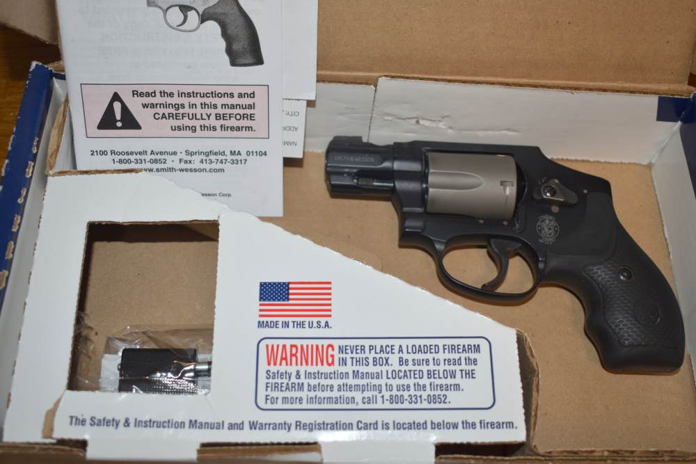 Smith & Wesson Model 340PD .357 Magnum 1.88" Revolver Scandium 163061 Box-img-1