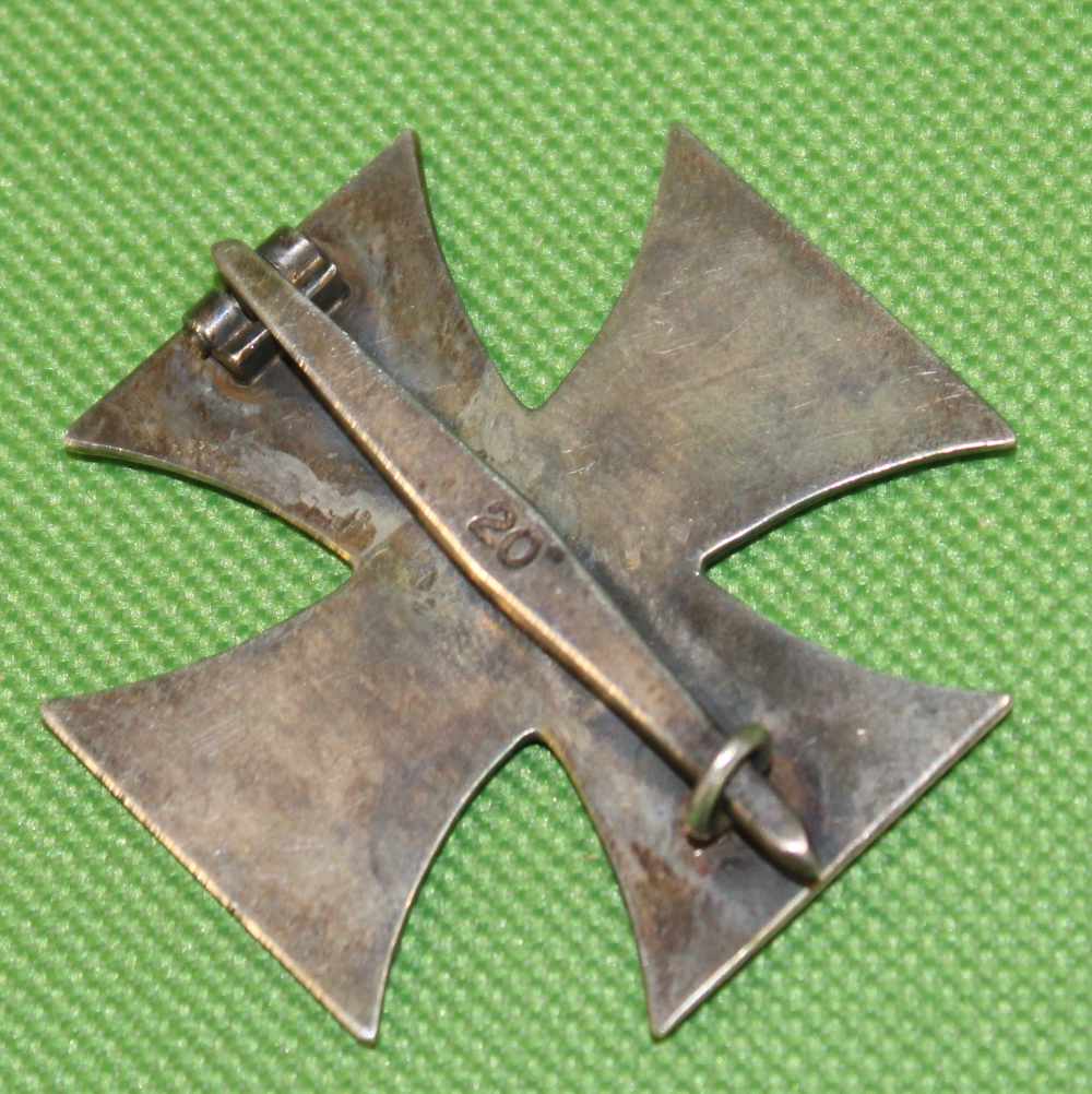 German World War II 1st Class Iron Cross Decoration NY-img-1