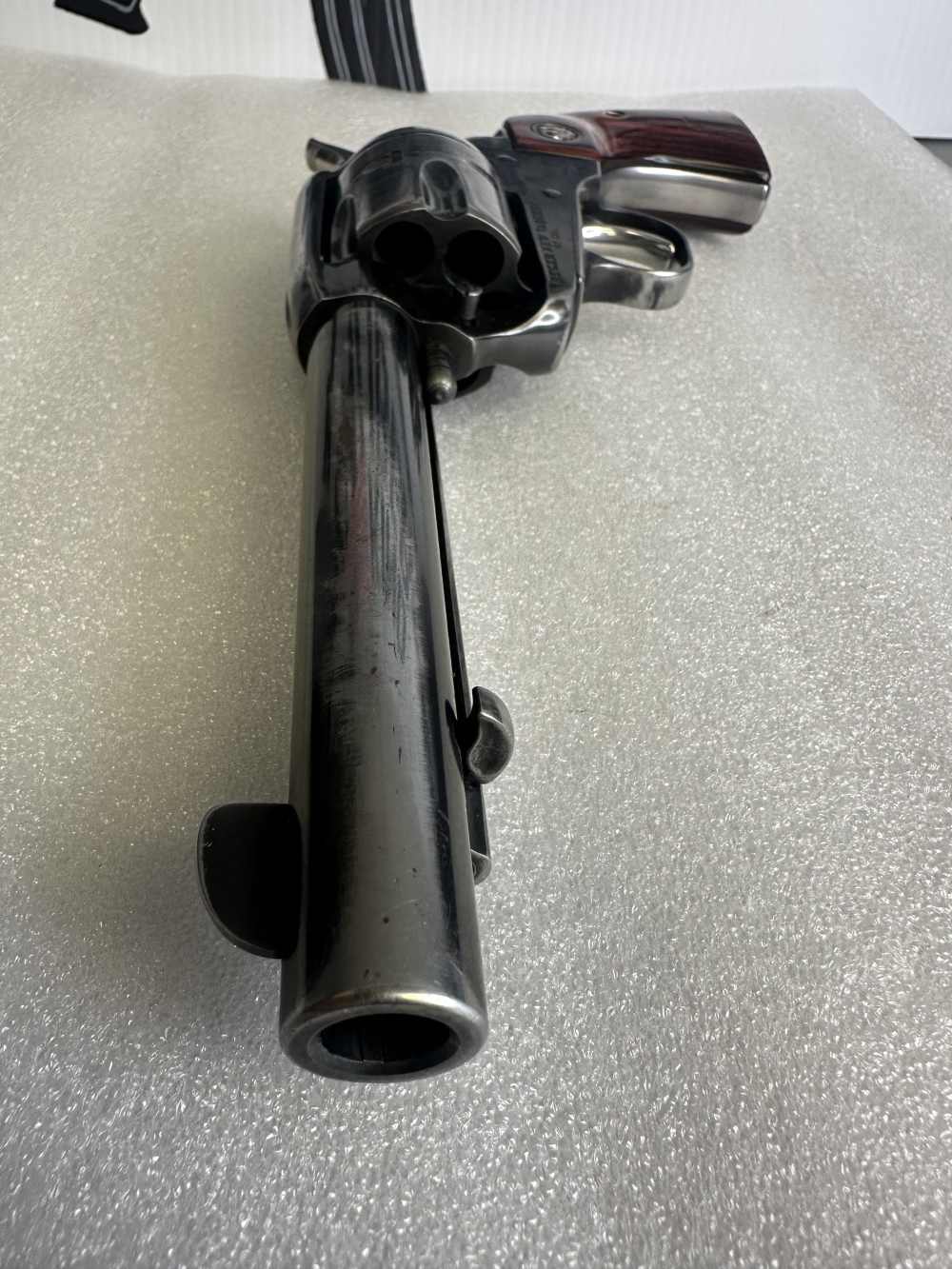 Ruger New Vaquero .45 Colt 5.5" Barrel – Case Hardened – Wood Grips-img-10
