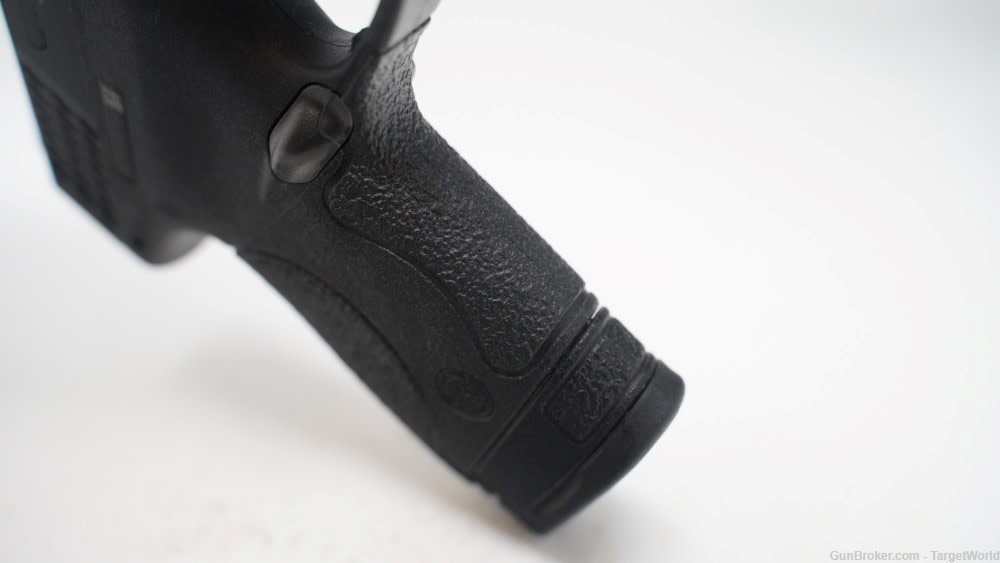 SMITH & WESSON M&P SHIELD 9MM PISTOL BLACK (19734)-img-20