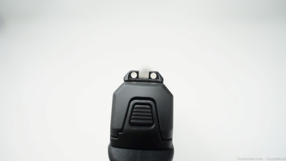 MOSSBERG MC2C 9MM WITH MANUAL SAFETY BLACK 15 ROUNDS (MO89014)-img-14