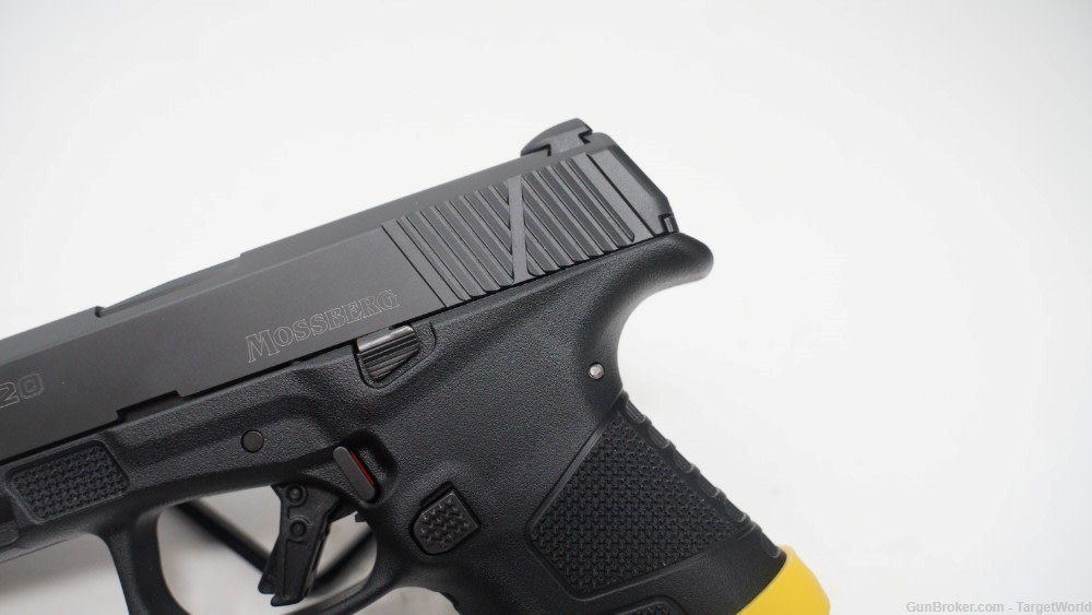 MOSSBERG MC2C 9MM WITH MANUAL SAFETY BLACK 15 ROUNDS (MO89014)-img-10