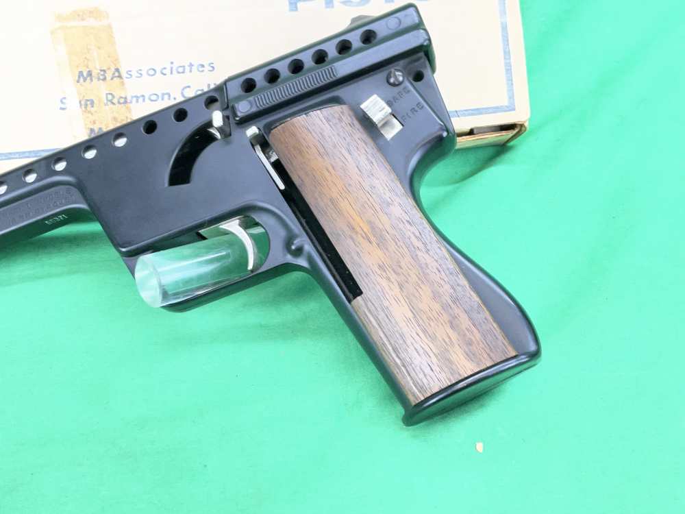 RARE MBASSOCIATES MARK I GYROJET 13MM PISTOL ROCKETEER COLLECTOR -img-4