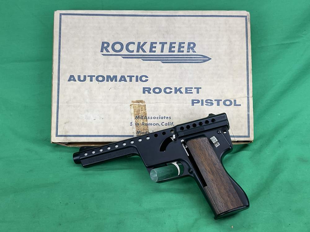 RARE MBASSOCIATES MARK I GYROJET 13MM PISTOL ROCKETEER COLLECTOR -img-0