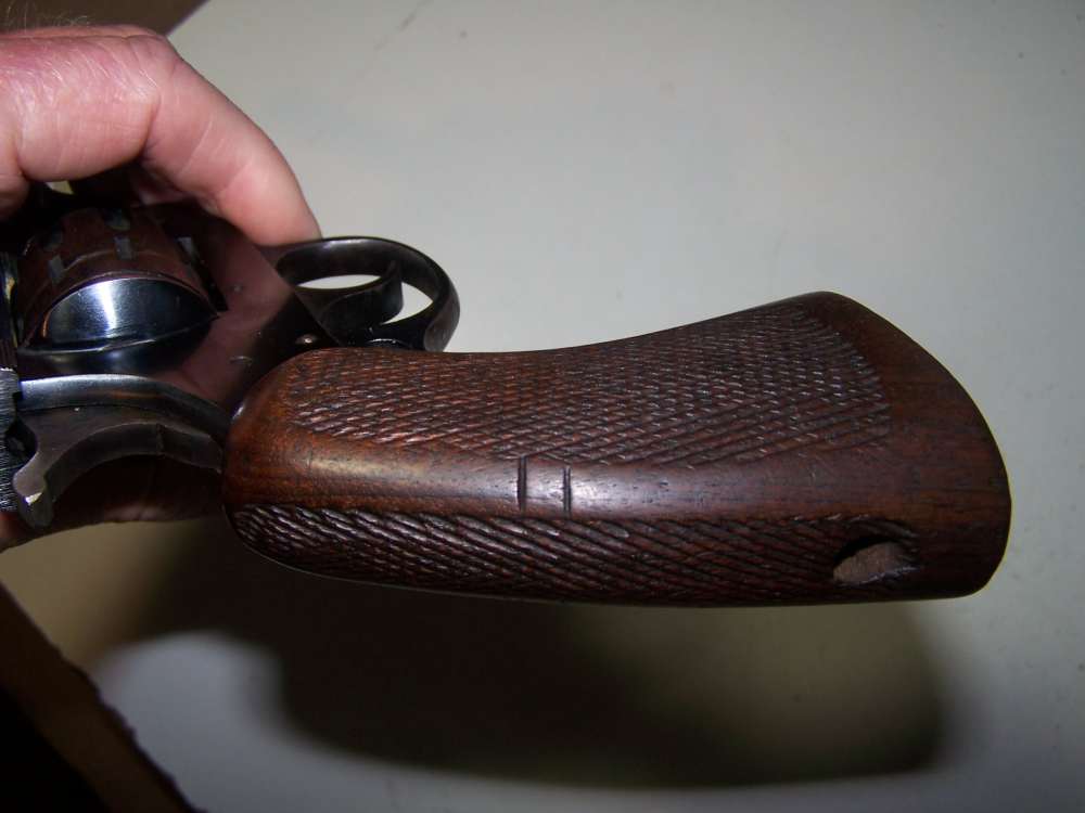 H&R Sportsman .22LR 9 Shot Pistol-img-5