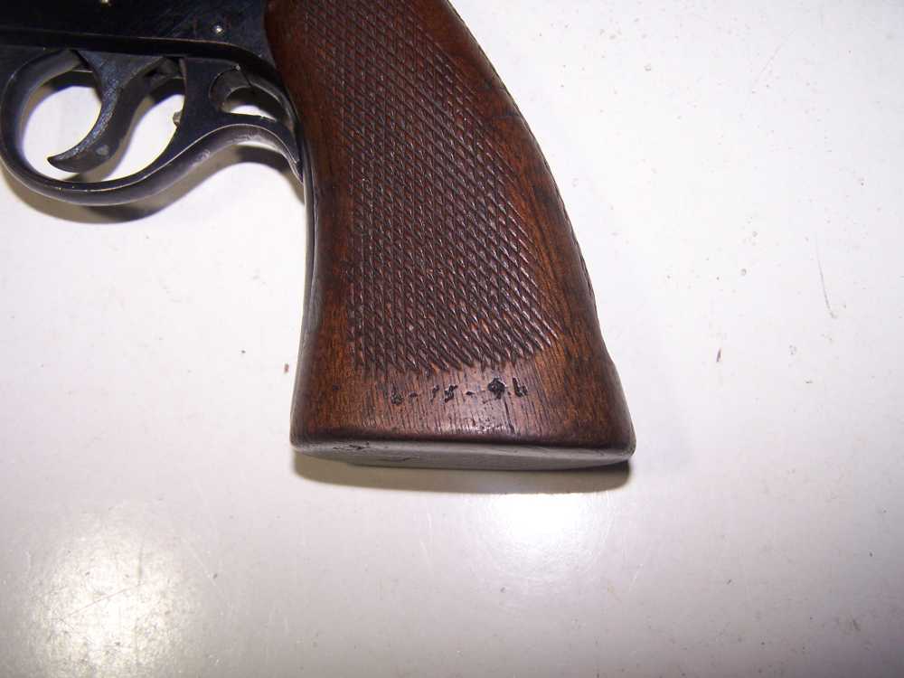 H&R Sportsman .22LR 9 Shot Pistol-img-3