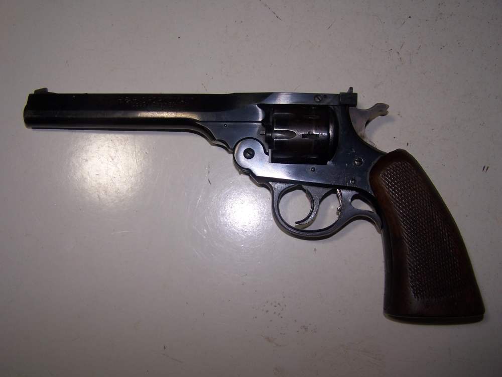 H&R Sportsman .22LR 9 Shot Pistol-img-0