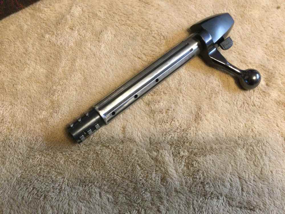 CUSTOM WEATHERBY LH MARK V RIFLE in .300 RUM Cal. W/ACCESSORIES-img-43