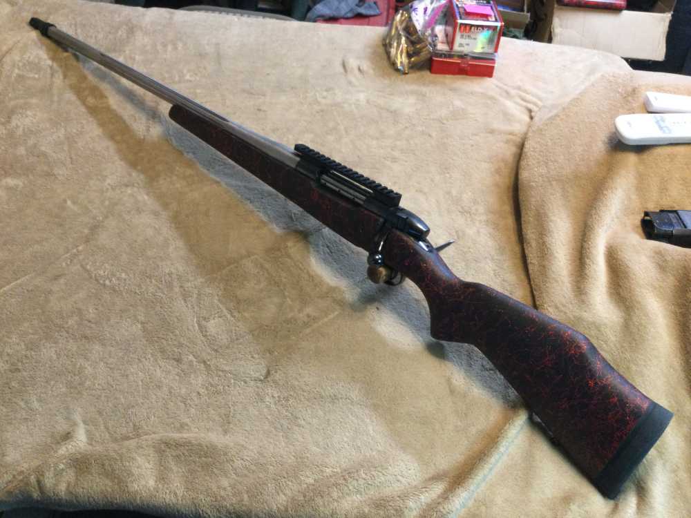 CUSTOM WEATHERBY LH MARK V RIFLE in .300 RUM Cal. W/ACCESSORIES-img-1