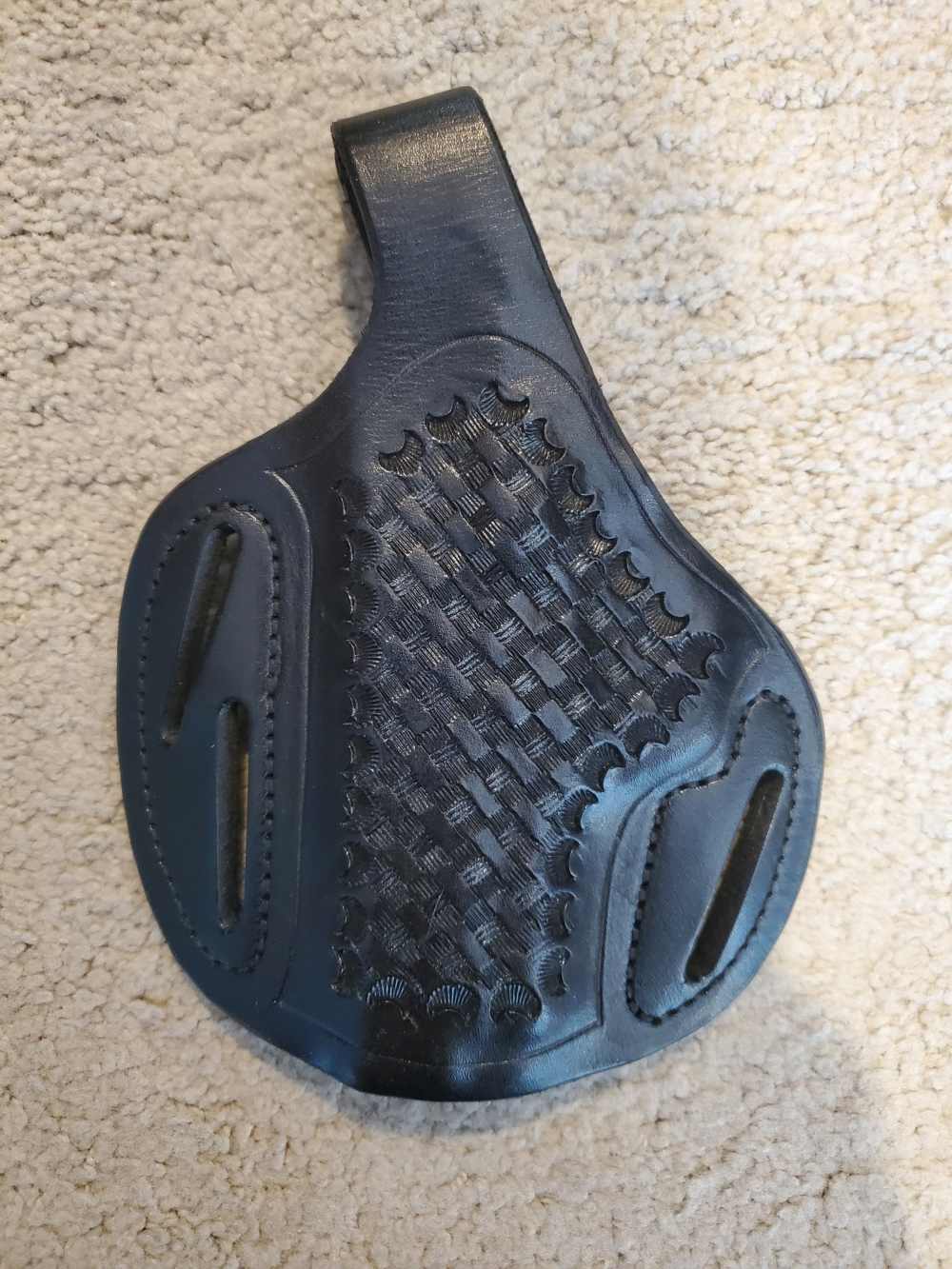 Strong Leather First Chance pancake holster, Black Basketweave, RH, Glock-img-0