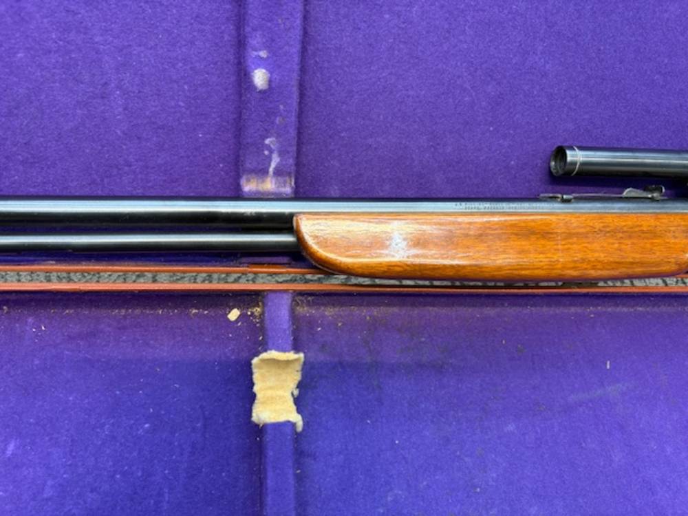 JC Higgins model 36 .22 with scope and metal hard case-img-10