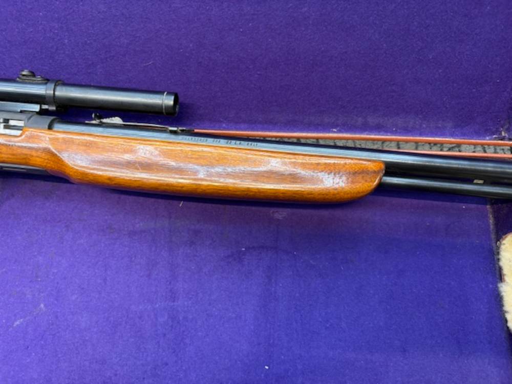 JC Higgins model 36 .22 with scope and metal hard case-img-6