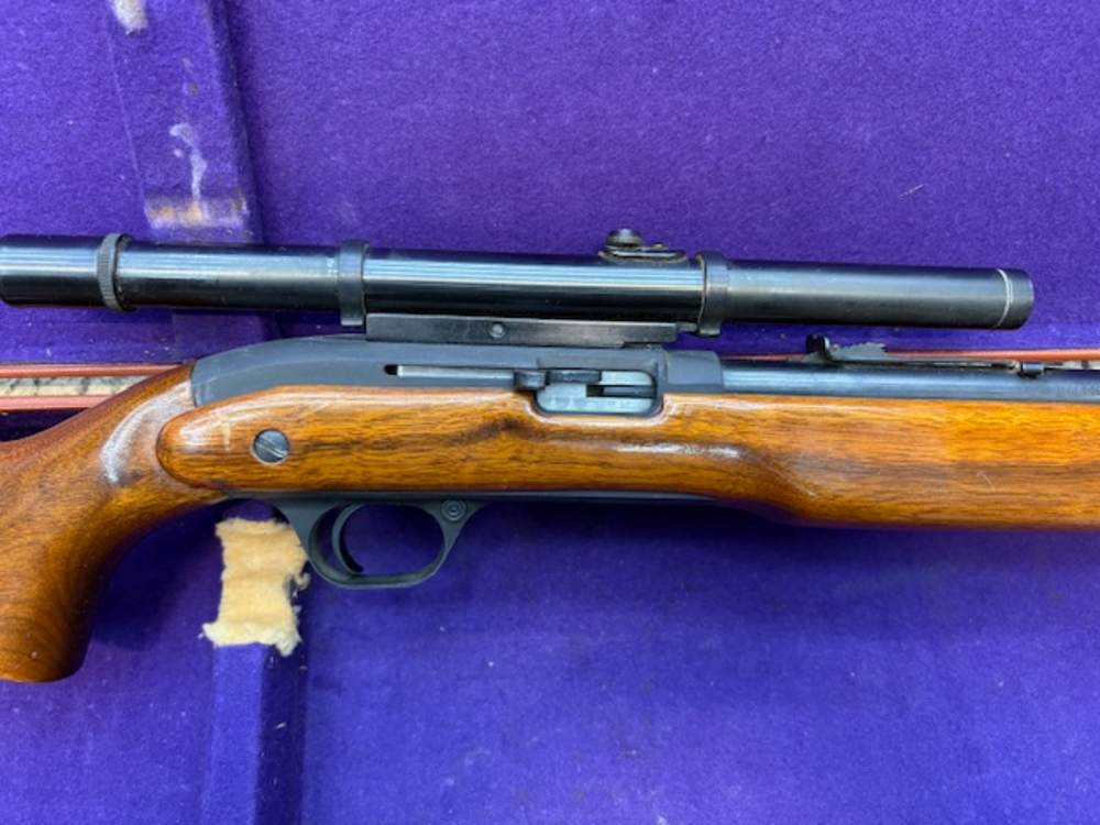 JC Higgins model 36 .22 with scope and metal hard case-img-4