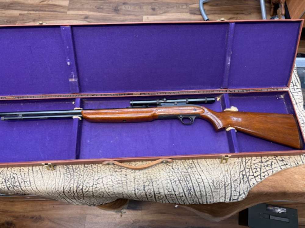 JC Higgins model 36 .22 with scope and metal hard case-img-0