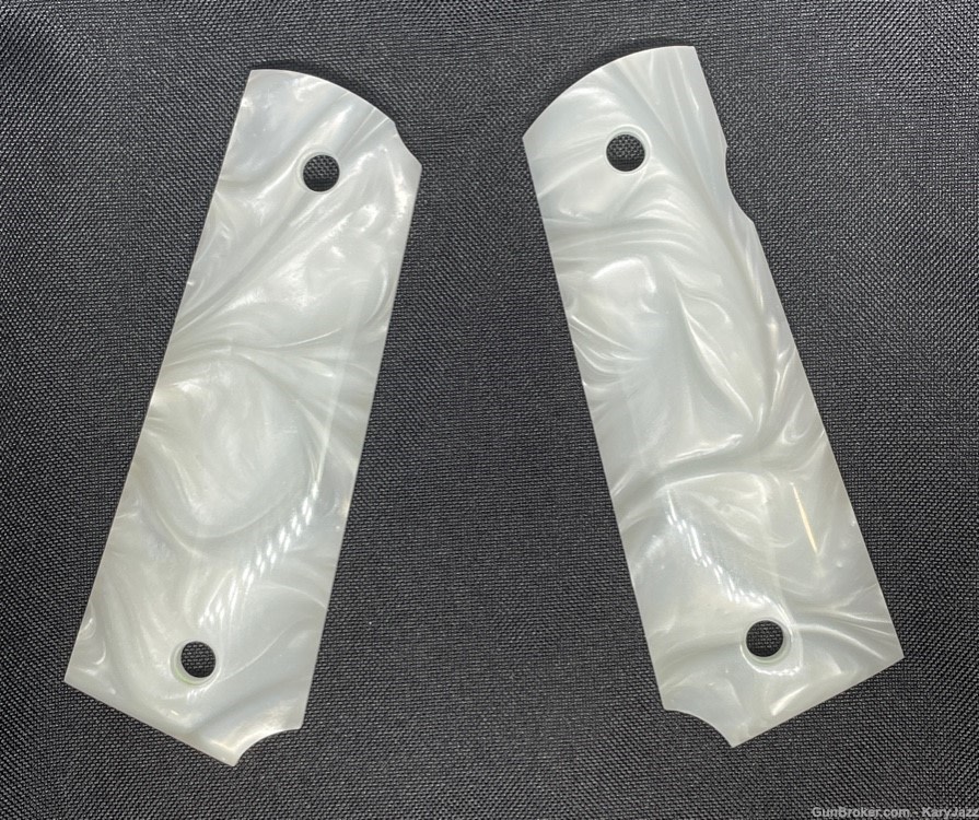 1911 WHITE PEARL ACRYLIC PLAIN-img-0