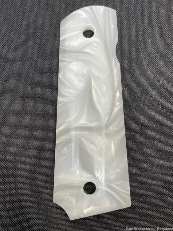 1911 WHITE PEARL ACRYLIC PLAIN-img-2