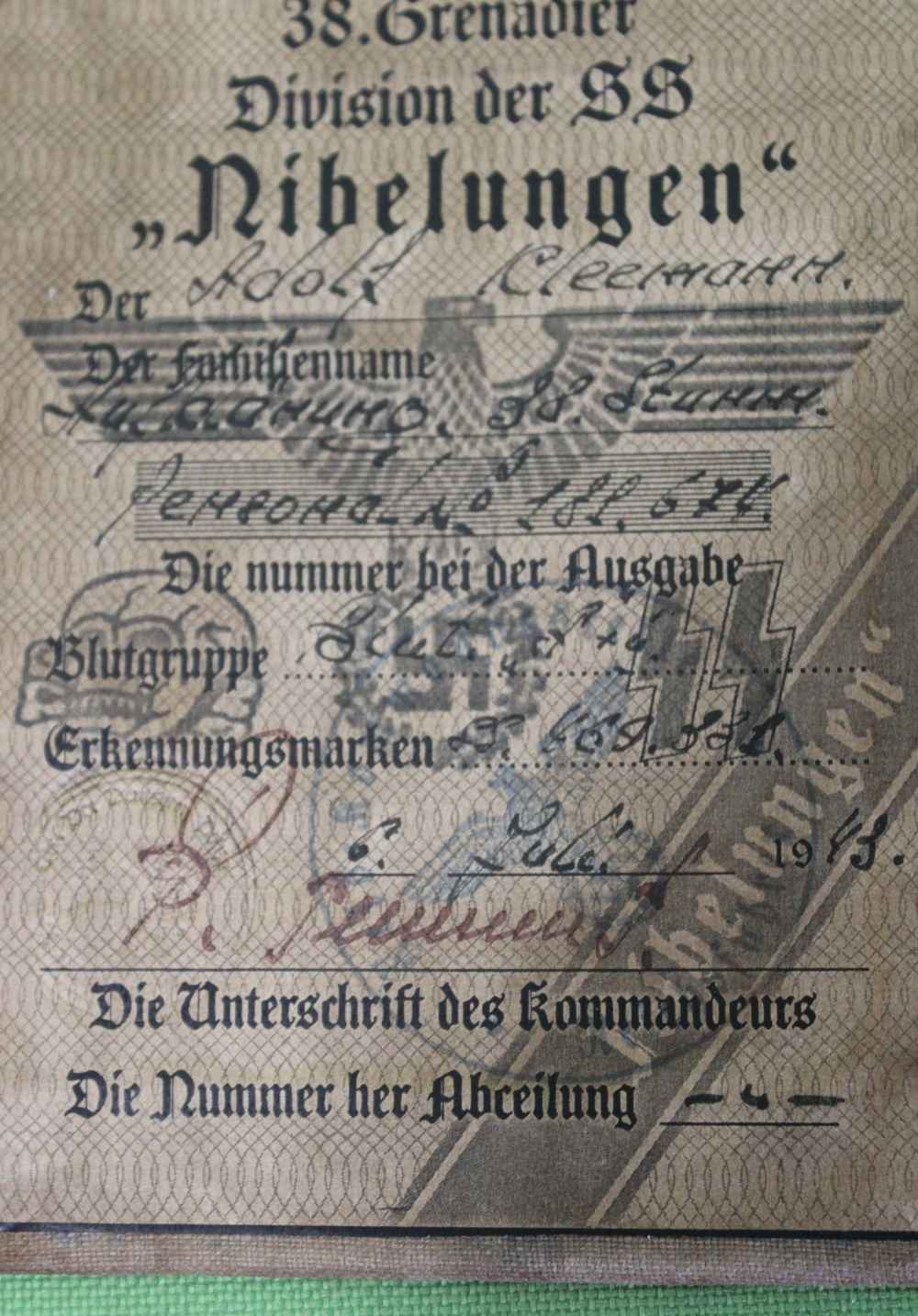 German WWII Waffen SS Officer NIBELUNGEN Identification Booklet FG-img-4
