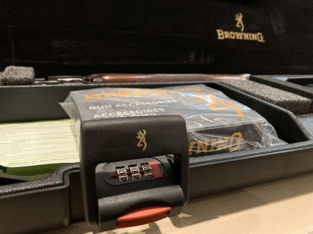 Browning Citori Sideplate GIII 12GA 28" Barrel - Case Hardened - 013622304-img-32